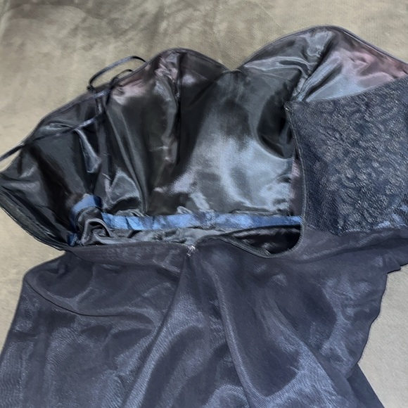 Kathryn Conover by Night. Navy Blue Strapless Cocktail Dress. Gently worn. Sz 10 - Picture 11 of 13